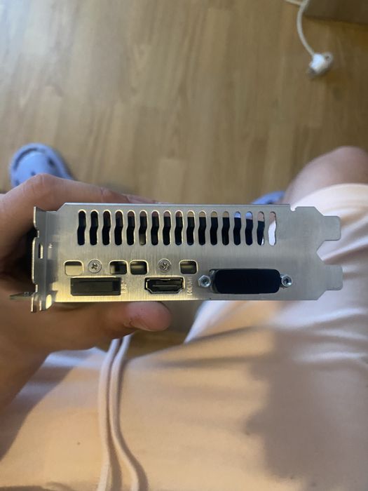 Placa Video Nvidia GTX 1650 4GB OC Asus