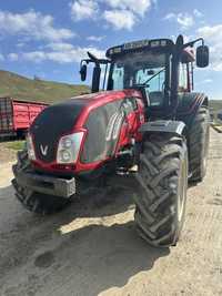 Tractor Valtra T153H