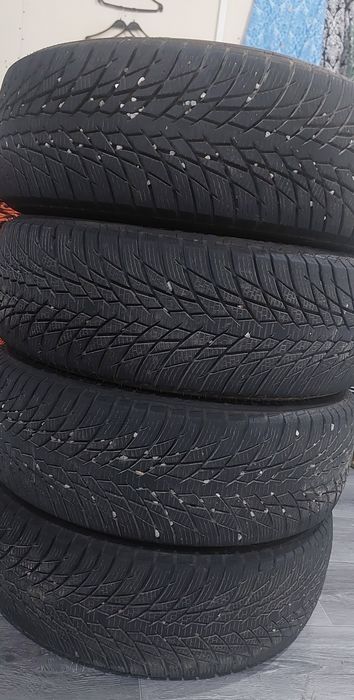 205/65 R15  кишки мавсум деярли янги 7000 юрганман 70$дан олганман зур