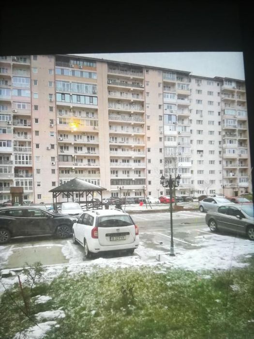 Apartament 4 camere Parter București