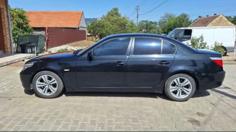 Vand BMW e 60 ,an 2009 ,motor 2.0 TDI 177 cp.pret 6000 euro negociabil