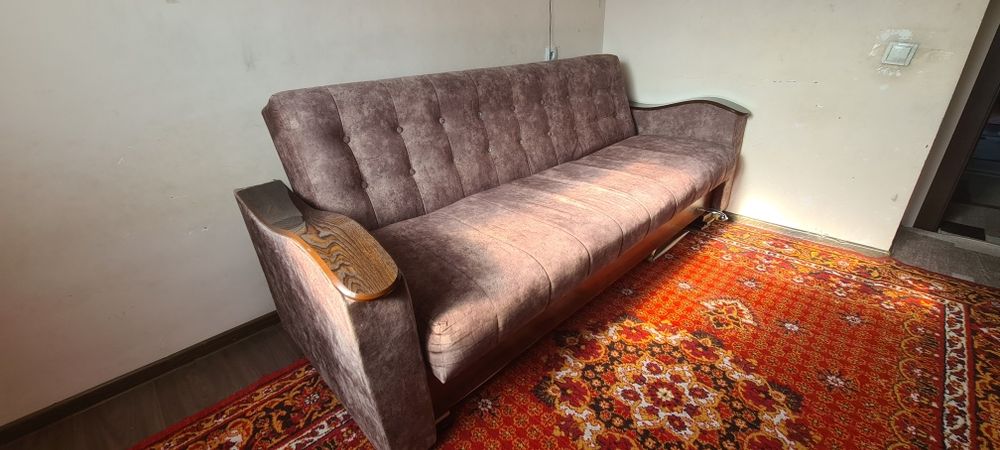 Divan transformer