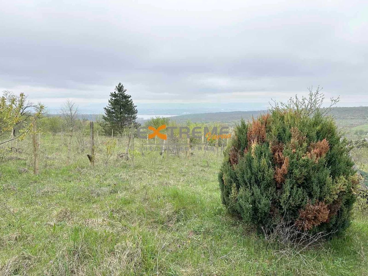 Продава се Парцел в с. Звездица, Област Варна - 600 кв.м за 30 €/кв.м - Снимка #1