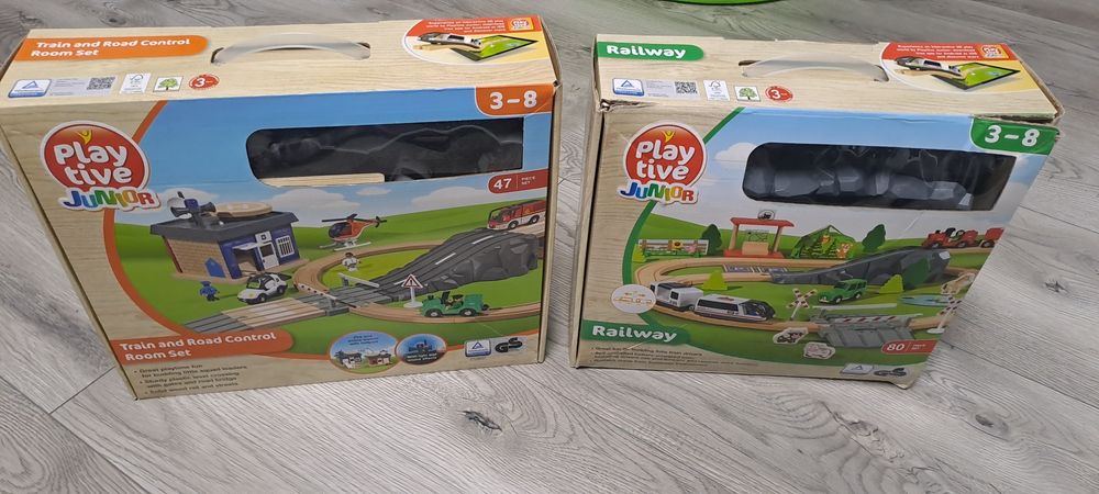 Vand sine de tren de lemn