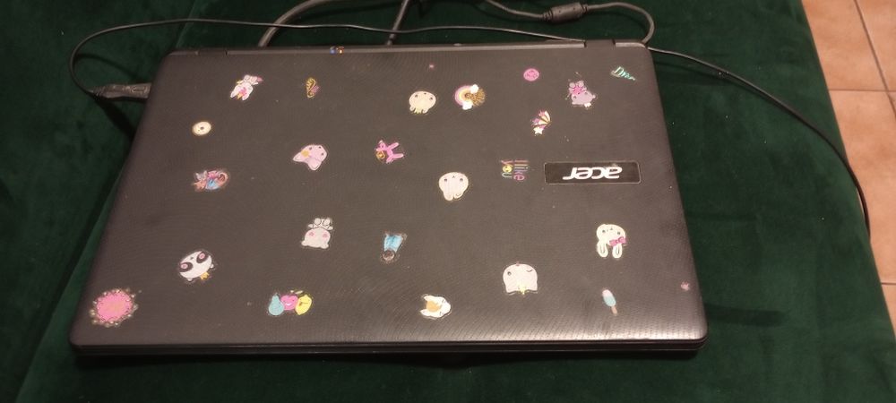 Laptop Acer aspire model N15W4 an 2015