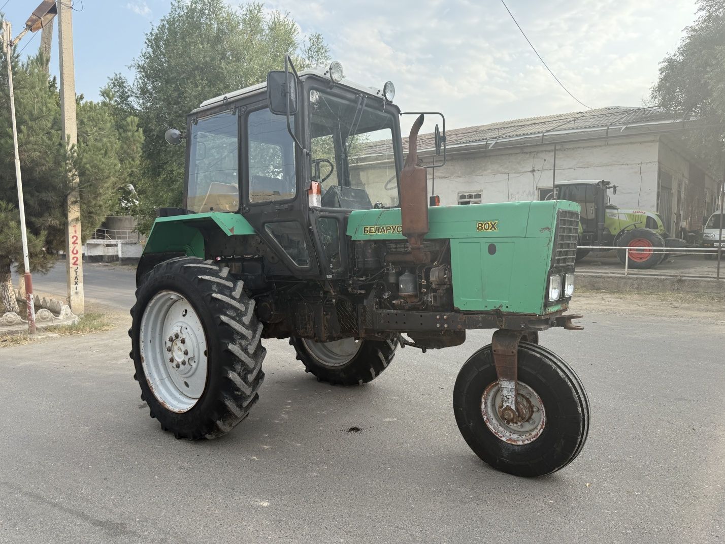 Belarus traktor traktir mtz 80x sotiladi