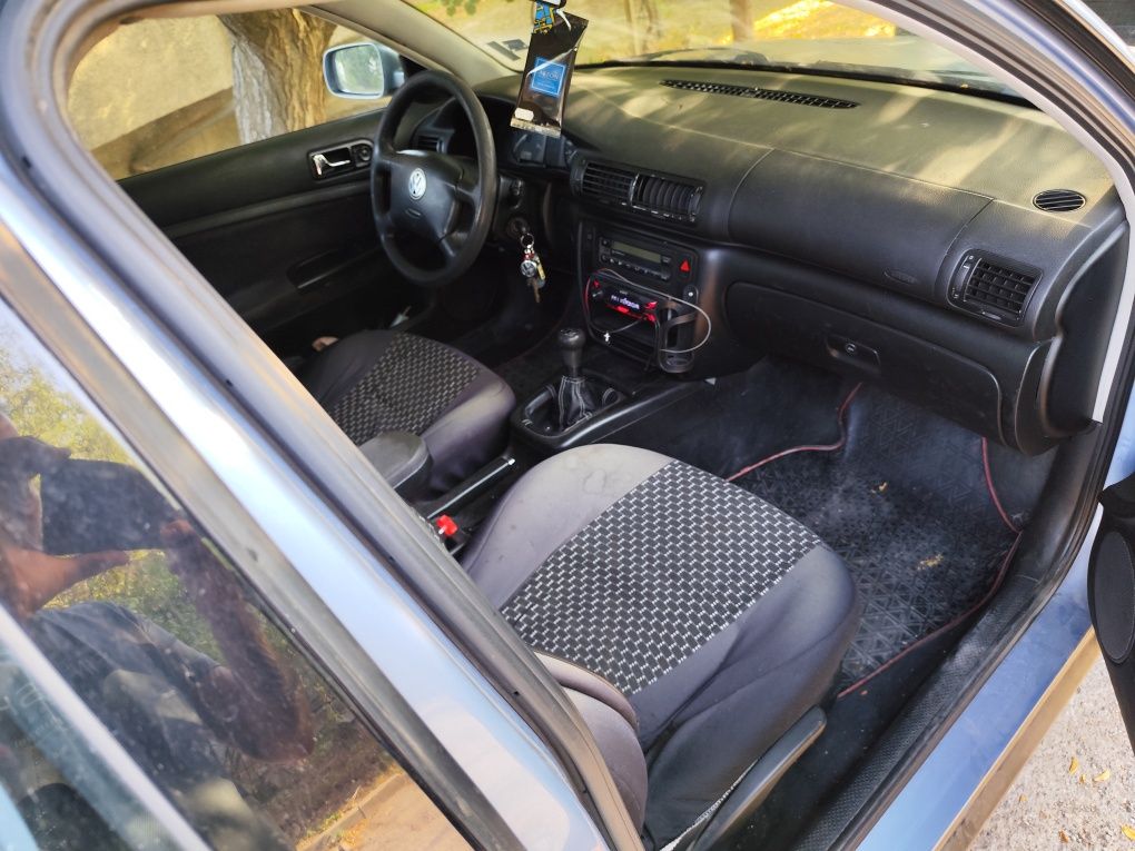 Продавам пасат 1997 г. 1.9TDI 90 коня