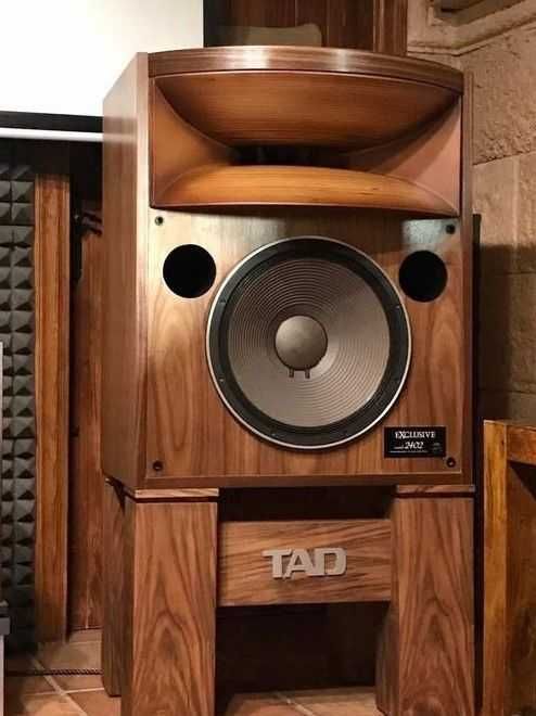 Hornuri Biradiale Yuichi A290,lucrate manual lemn masiv-unicat