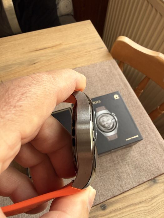 Смарт часовник  Huawei watch 5