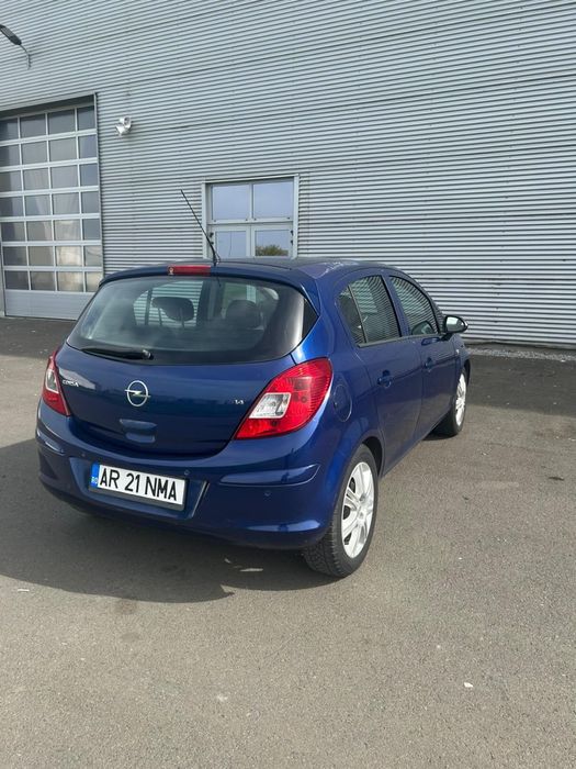 Opel Corsa 1.4 Benzina