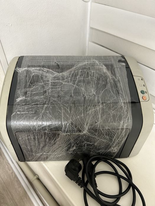 Принтер HP LaserJet 1015