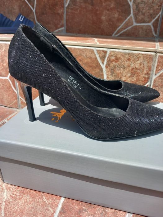 Pantofi Stiletto