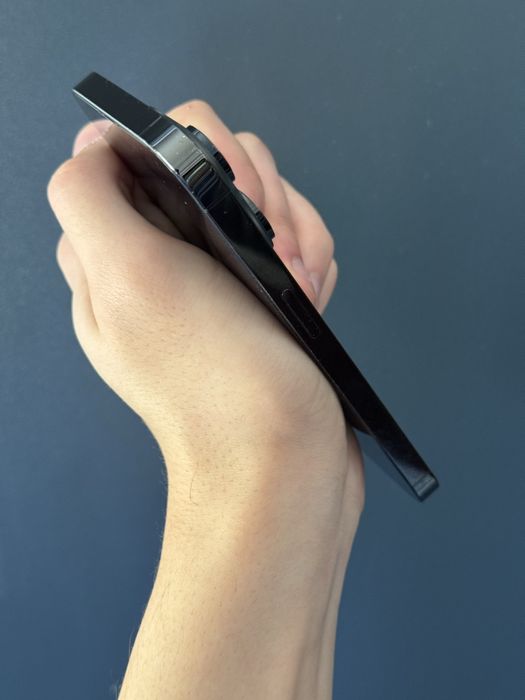 Iphone 14 pro sotila