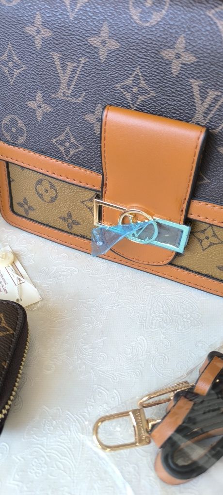 LOUIS VUITTON дамска чанта нова