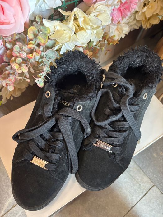 Черни велурени кецове Calvin Klein