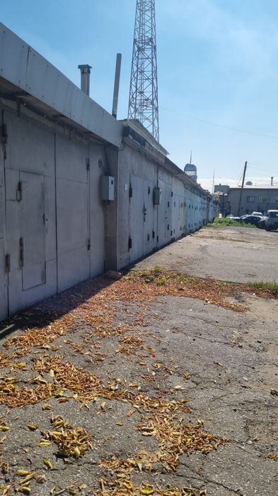 Гараж 3 уровня районе Пединститута отличное состояние