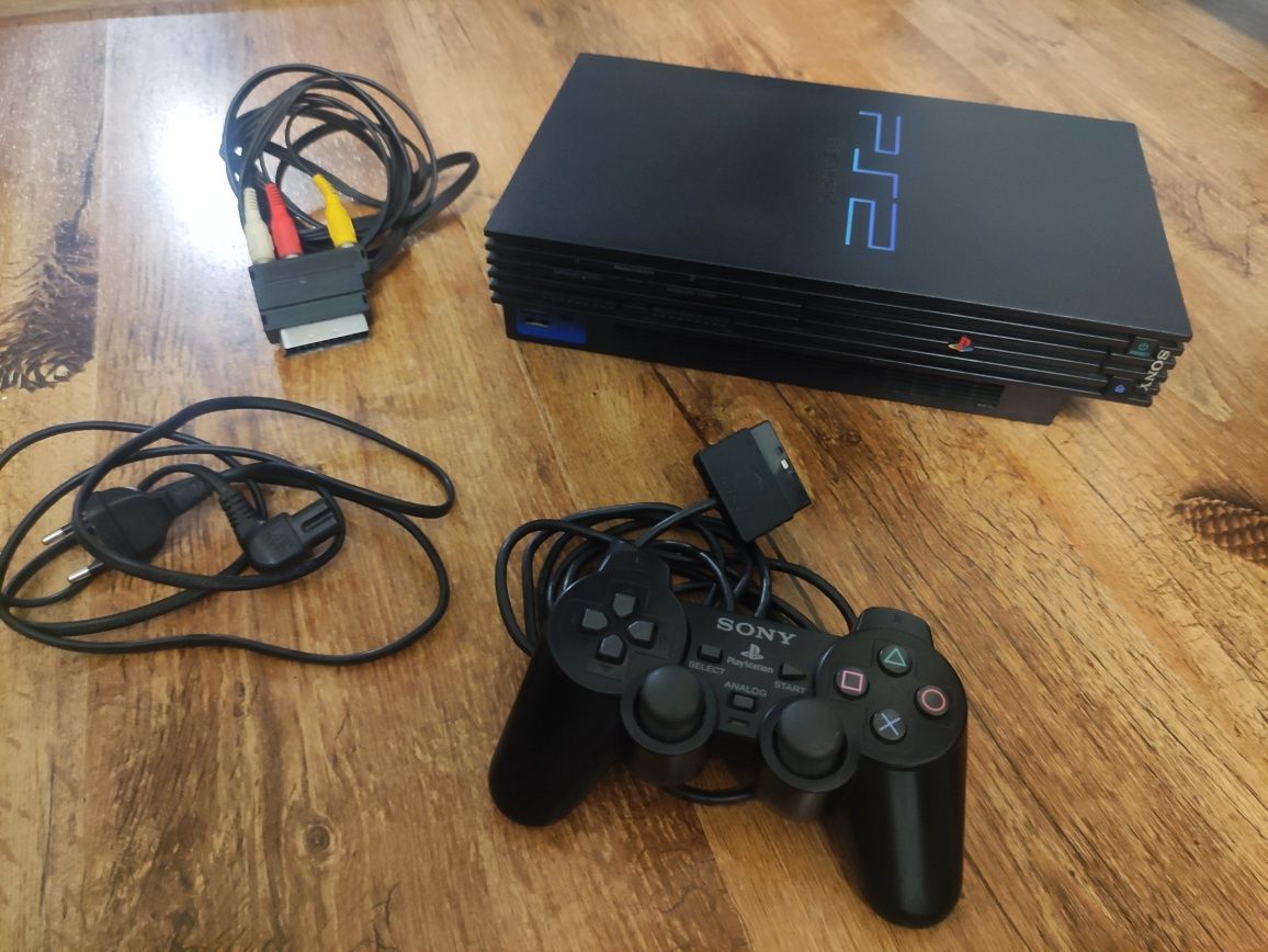 PlayStation 2 Phat – Funcționează Perfect,  Citește Orice Disc