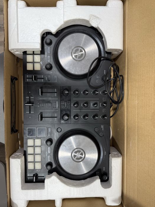 Consola Traktor S2 Mk3