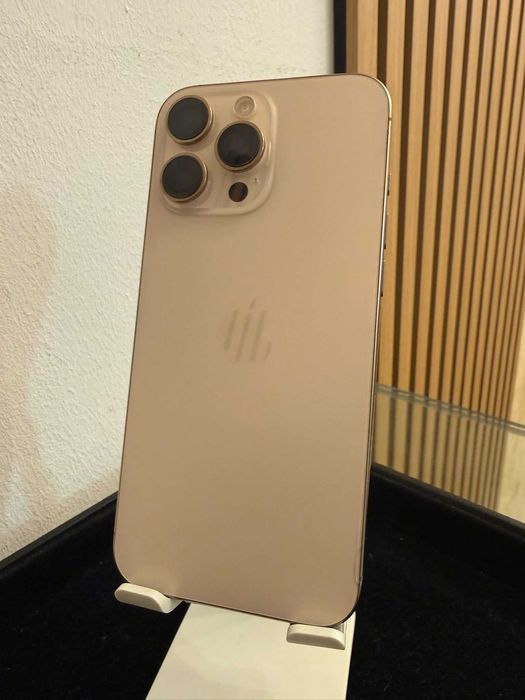 Iphone 16 Pro Max Desert/ 256Gb