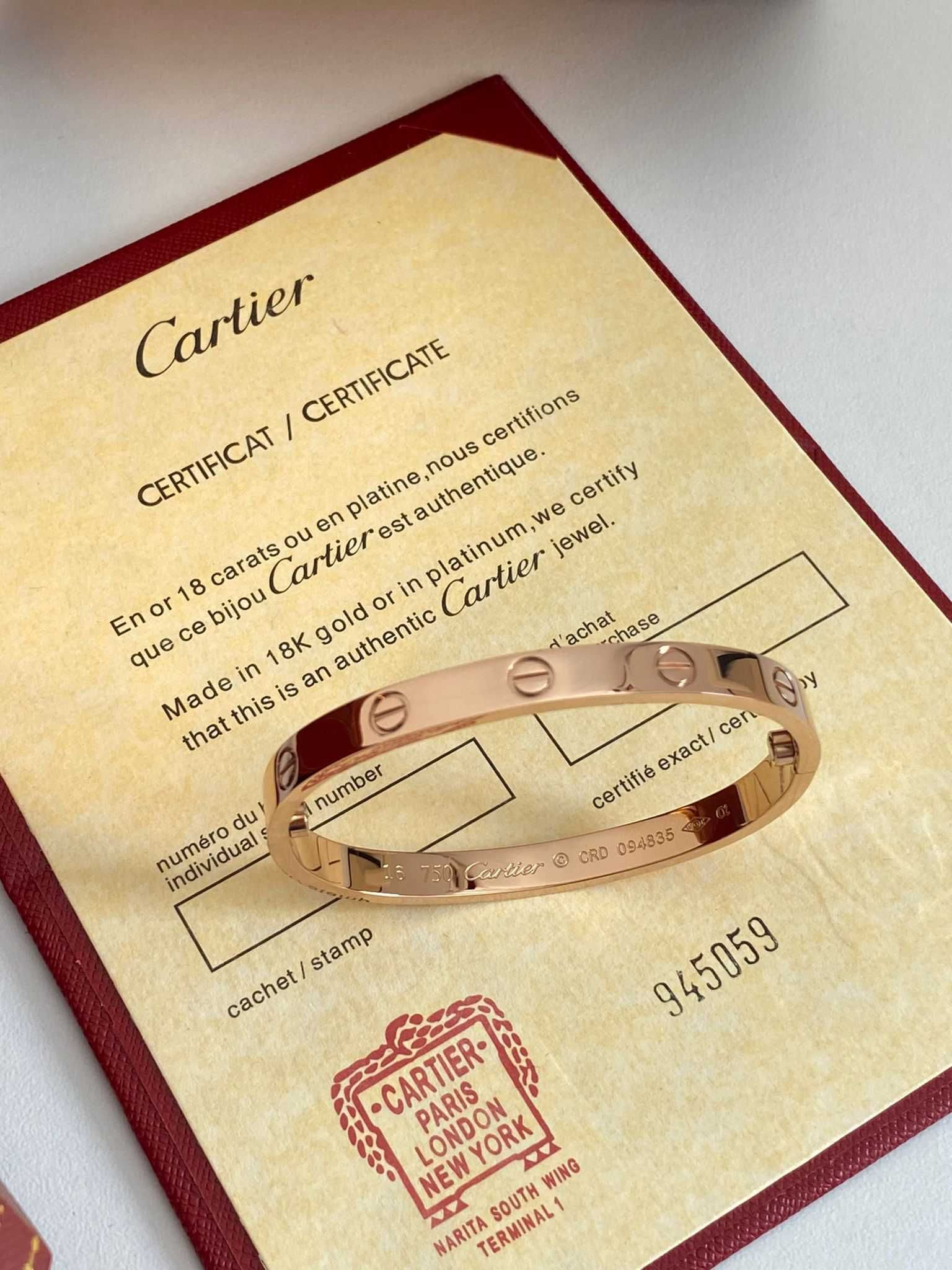 Brățara model Cartier LOVE Roz Gold 18K