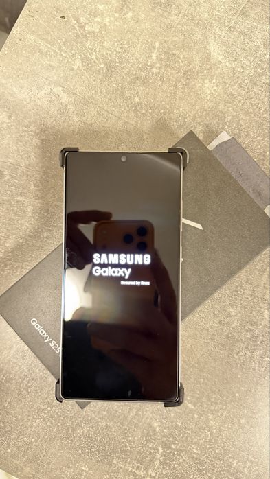 Samsung S 25 Ultra 512 gb