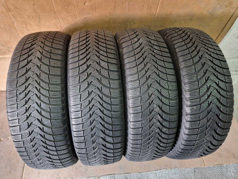 4 Michelin R17 215/60
зимни гуми DOT1118