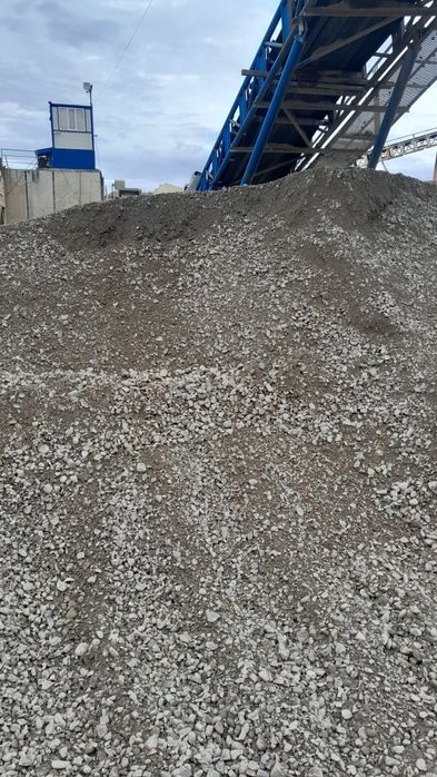 Transport basculabil nisip piatră pământ etc preț mic.