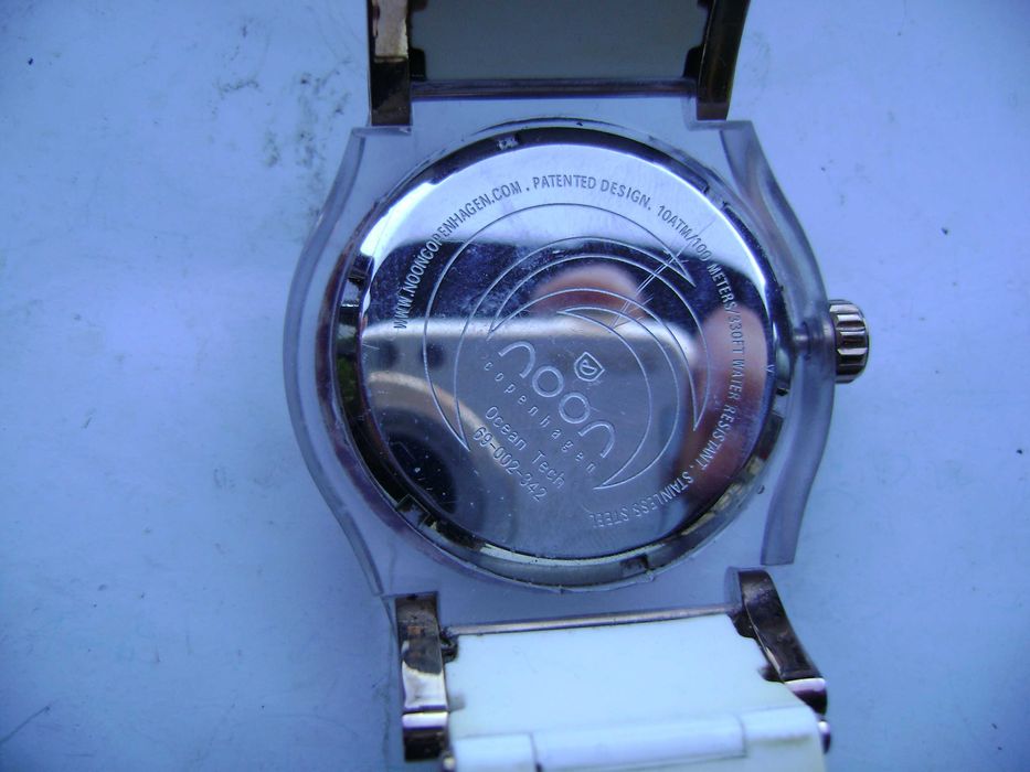 Продавам 5 броя кварцови часовника Casio,Breil,Swatch,Nuun