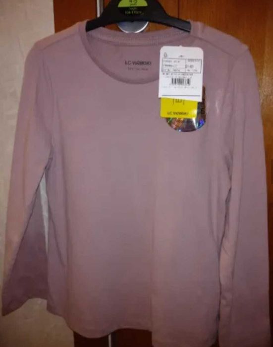 Блуза,нова 5-6 г.