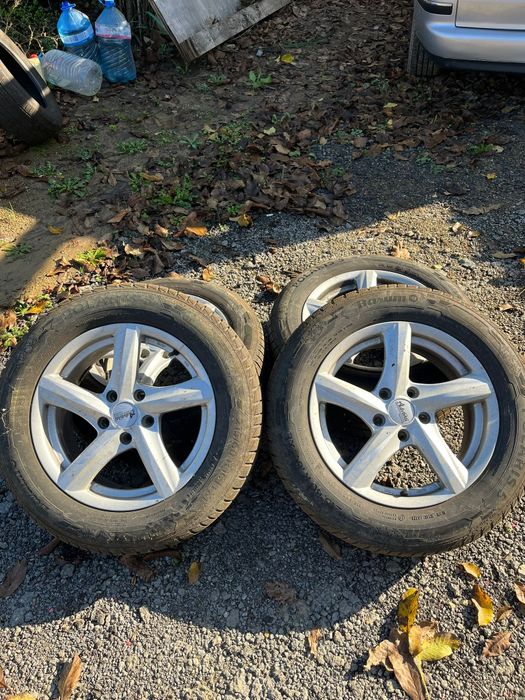 Гуми 215 60 16 зимн  205 60 16 летни