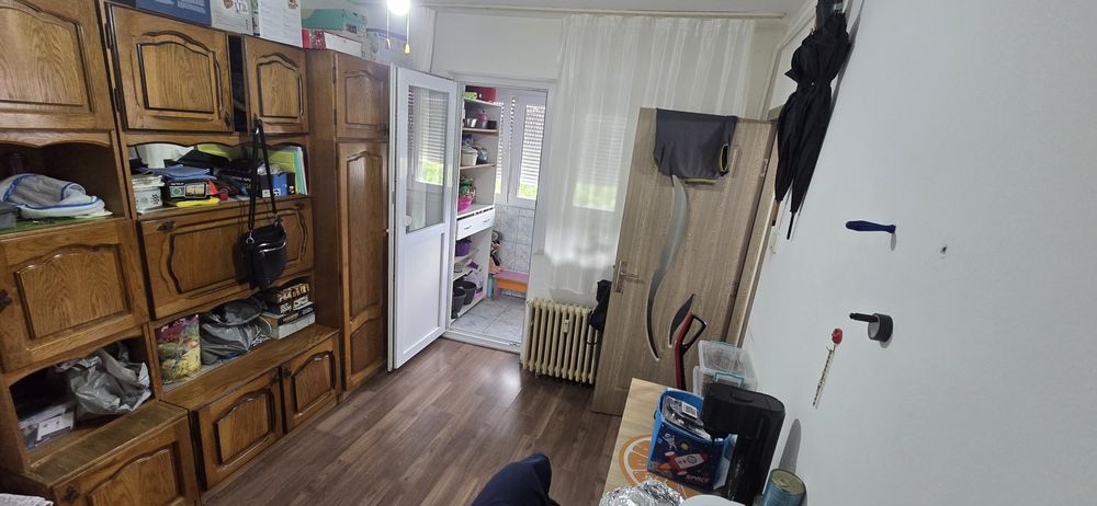 Apartament 2 camere + anexa (uscatorie)