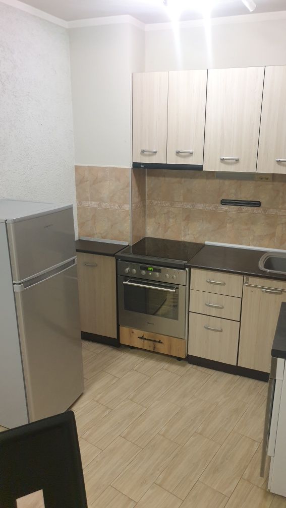 Дава се под наем Двустаен апартамент в Пловдив, Кършияка - 55 кв.м за 357 € - Снимка #9
