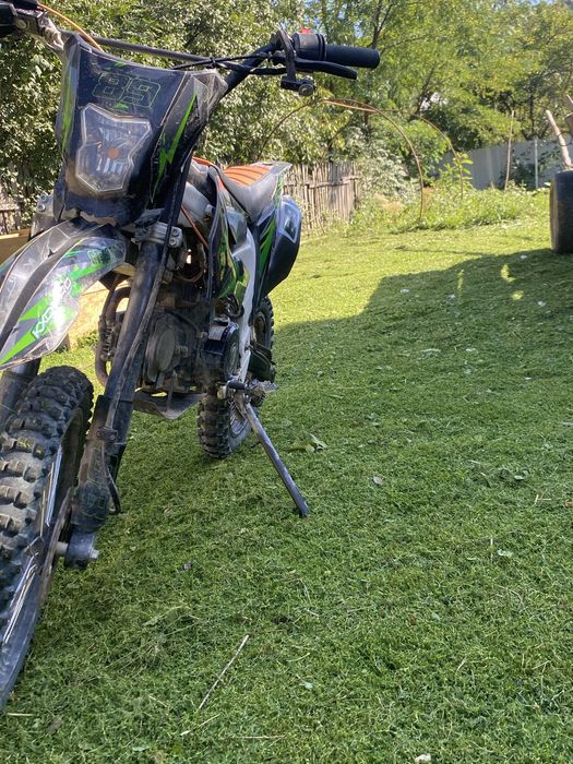 Vând kxd 125cc 4t