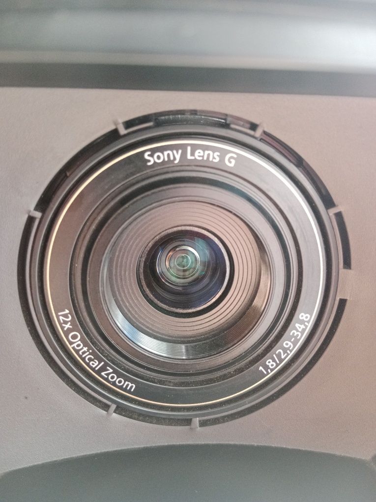 Видеокамера sony HXR-MC 1500P, микрофон и стойка
Камк