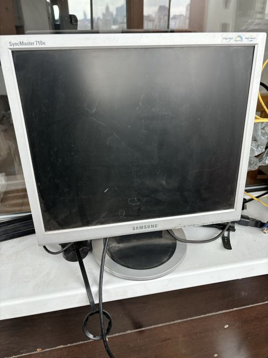 Монитор syncmaster710n samsung
