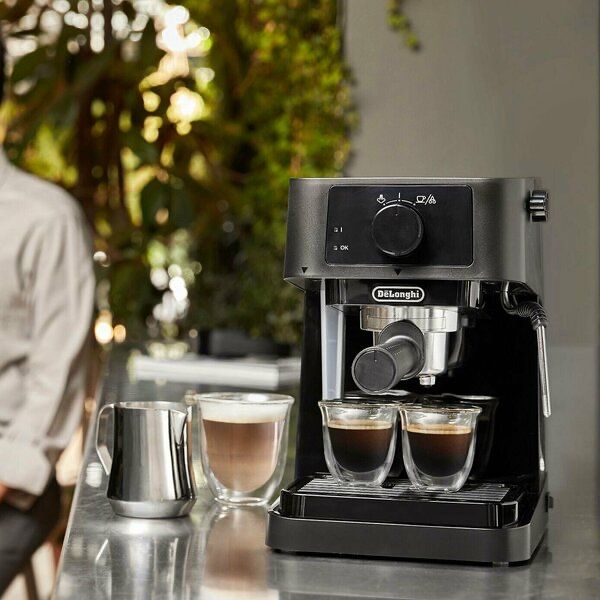 Рожковая кофеварка DeLonghi EC230