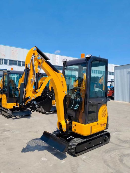 miniexcavator NUOMAN MACHINERY / nou / posibilitate rate /