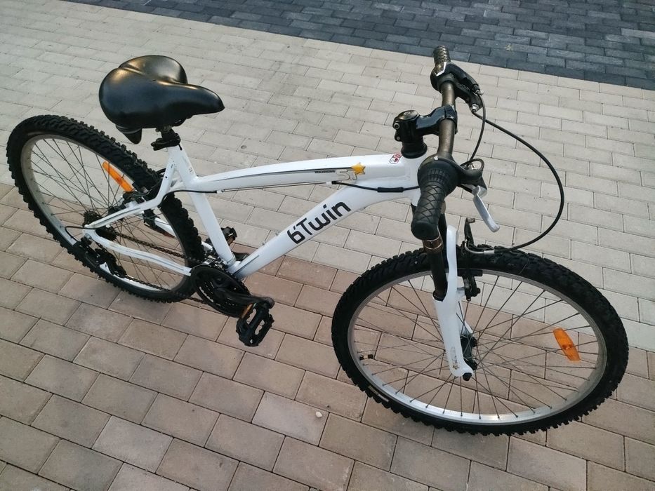 Bicicleta B twin RockRider 26" Aluminiu size XS .Made in Germany.
Mode