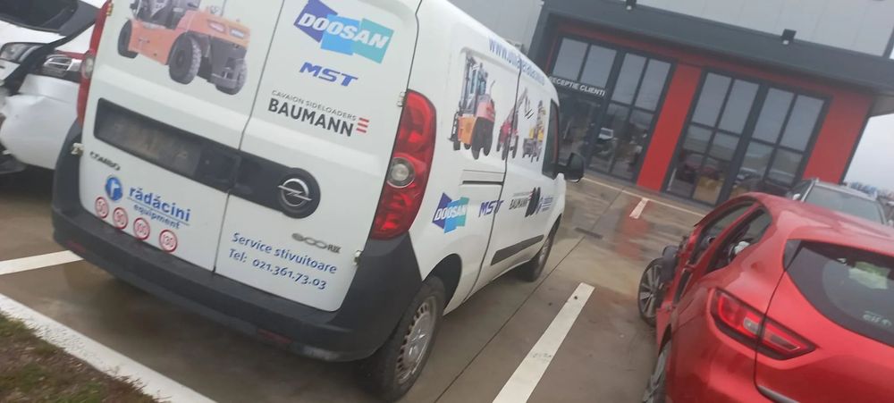 Dezmembram Opel Combo D 1.3 CDTi A13FD / 263 A2000
