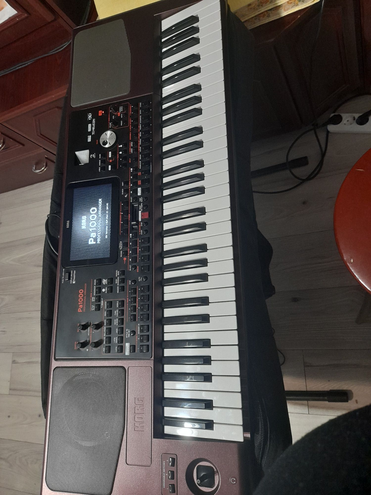 Korg pa 1000 sau schimb cu pa 4 varianta scurta