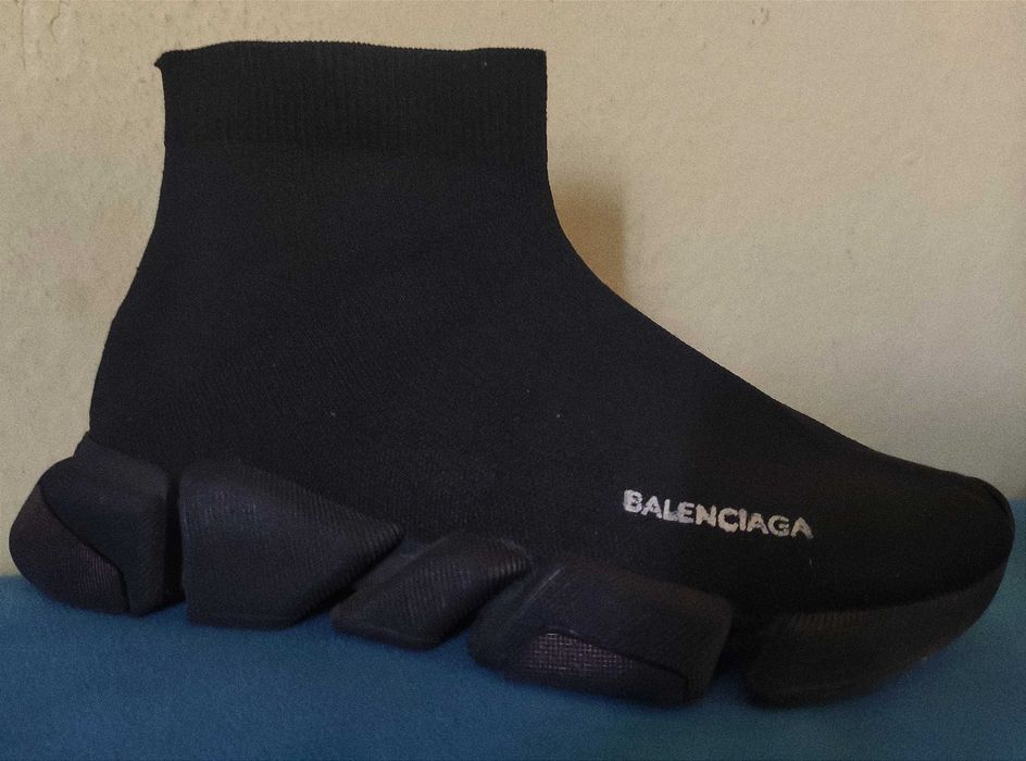 Нови маратонки Balenciaga Speed