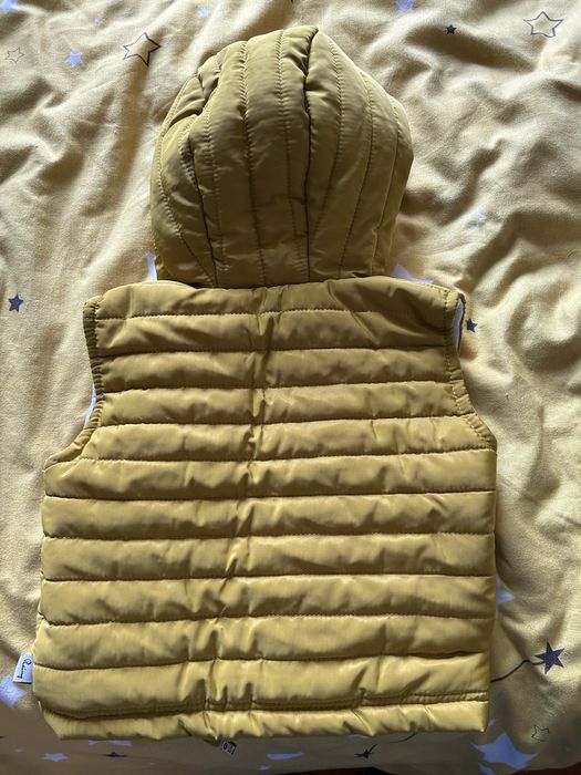 Бебешка грейка с качулка/елек