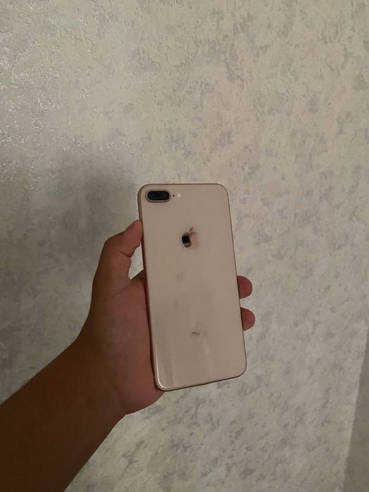 iPhone 8+ продам или обмен