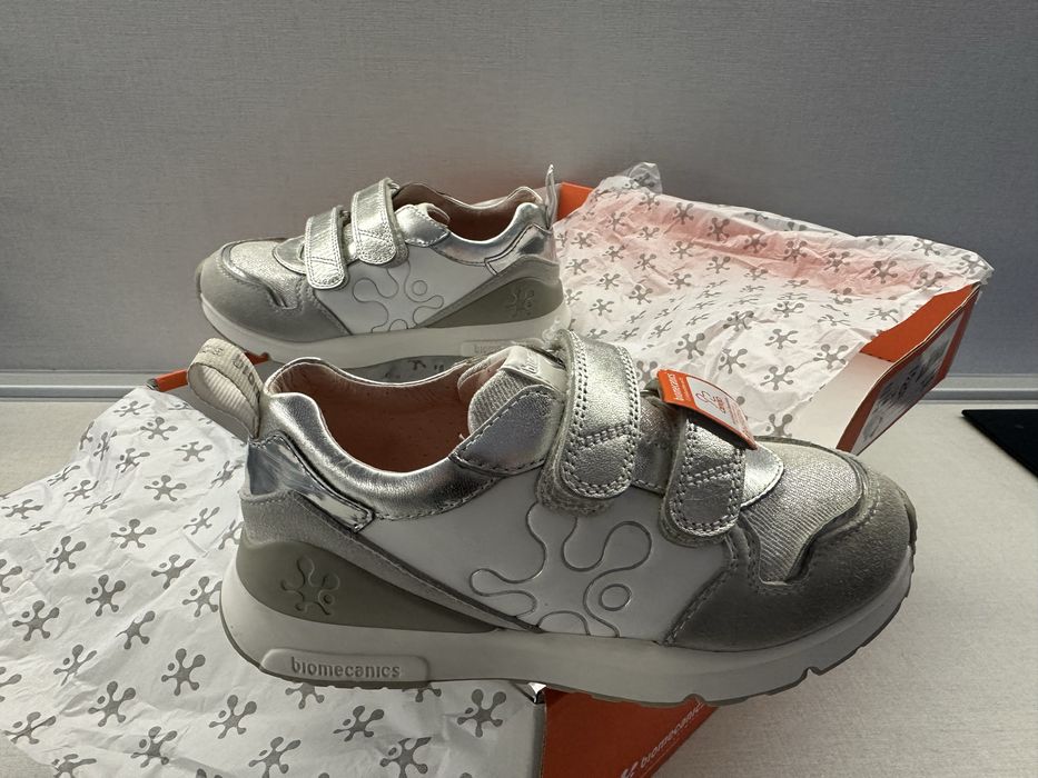 Детски обувки BIOMECANICS 29 номер