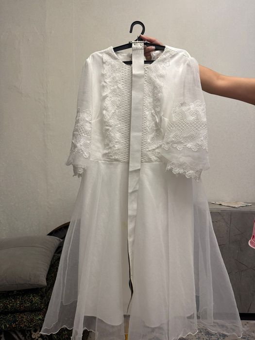 Продаю вечернии платья