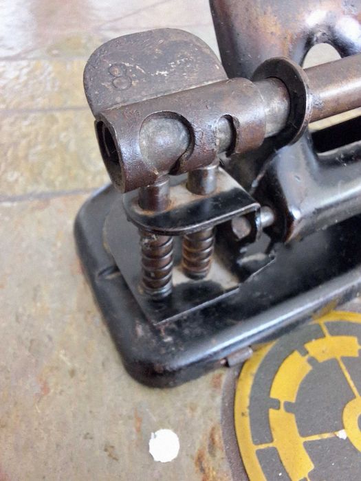 papetarie perforator hartie vintage SOENNECKEN german anii 1920 WWI