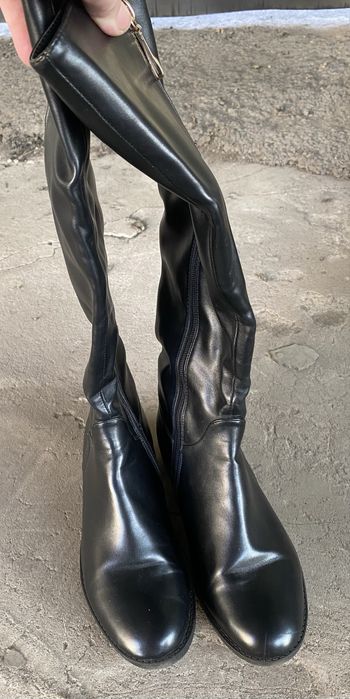 Продам обувь срочно