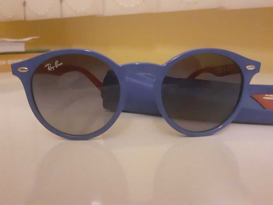 Детски слънчеви очила Ray-Ban