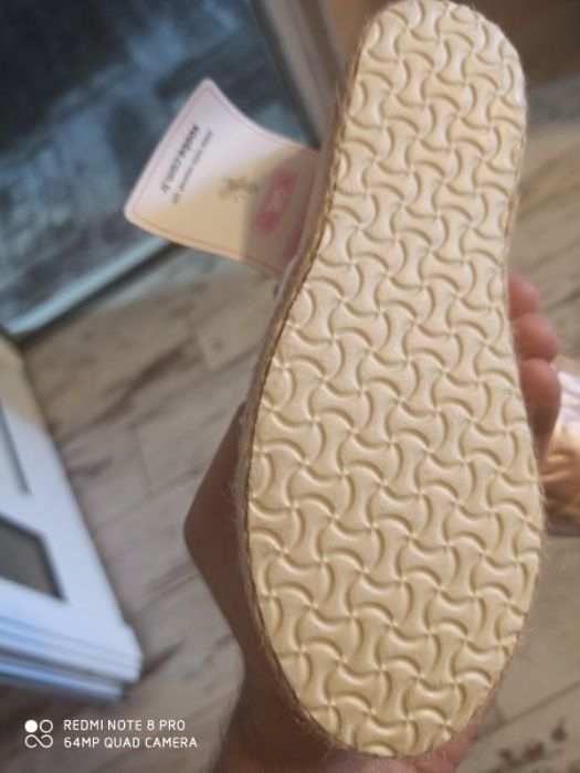 Нови детски обувки н 30