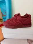 Asics Gel V Lyte 42,5 full red - o purtare